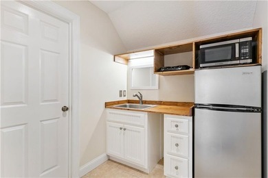 Featuring 3 bedrooms plus a versatile flex room filled with - photo 50
