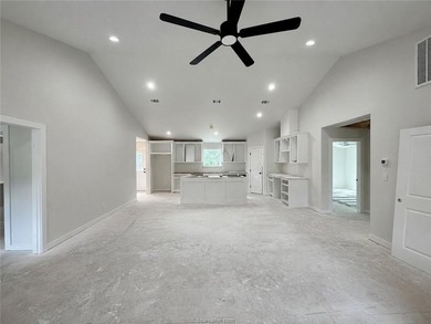 New construction on a wooded 0.65-acre lot in Lakewood Shores at - photo 4