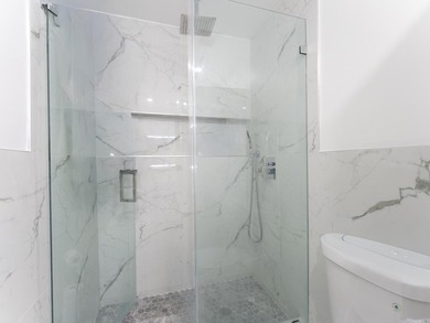 Welcome to this spacious 3-bedroom, 2-bathroom home situated on - photo 24