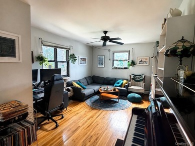 2nd Floor Unit in the Heart of Amityville Village. Close to - photo 8