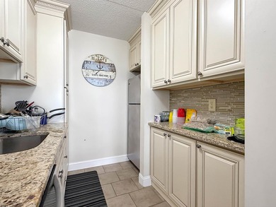 Ocean Colony, 5th-floor 2 bedroom, 1 bath, boardwalk-front in - photo 10