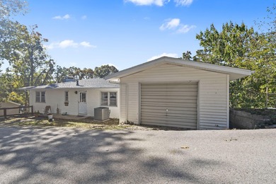 Lake Home For Sale in Shell Knob, Missouri