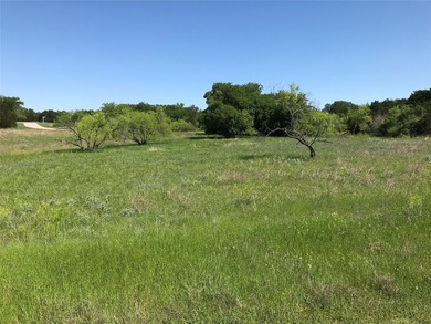 Quarter acre lot located in 24-7 gated community located north - photo 4