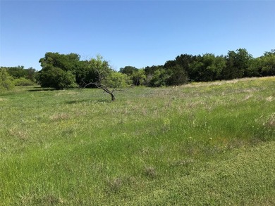 Quarter acre lot located in 24-7 gated community located north - photo 5