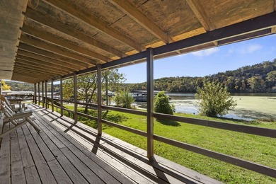 Does it get any better than lakefront? Come check out this 4-bed - photo 2