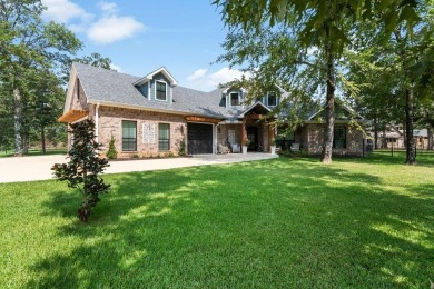 Prestigious gated community with boat launch, clubhouse and - Lake Home For Sale in Malakoff, Texas