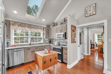 Nestled on 2.69 beautifully landscaped acres with approx. 350 - photo 12