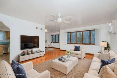 Rare opportunity to own this classic brick Hi-Ranch -- a - photo 12