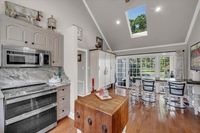Nestled on 2.69 beautifully landscaped acres with approx. 350 - photo 14