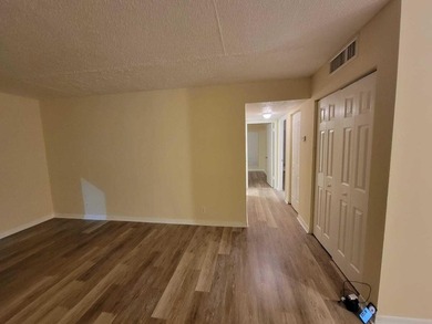 FOR SALE 2 bedroom 2 bathroom First floor condo. Cross Creek - photo 20