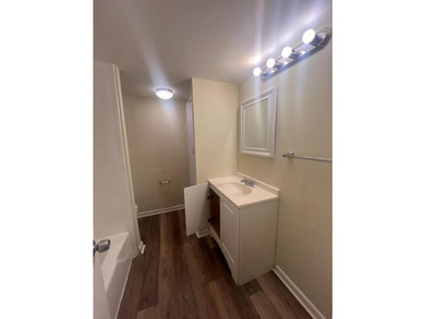 FOR SALE 2 bedroom 2 bathroom First floor condo. Cross Creek - photo 23