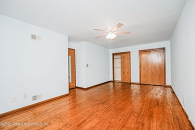 Rare opportunity to own this classic brick Hi-Ranch -- a - photo 30