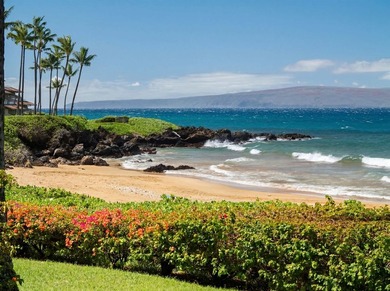 Welcome to one of the most coveted locations at Makena Surf - - photo 1