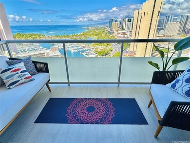 Wake up to breathtaking wide ocean, marina, and sunset views - photo 3