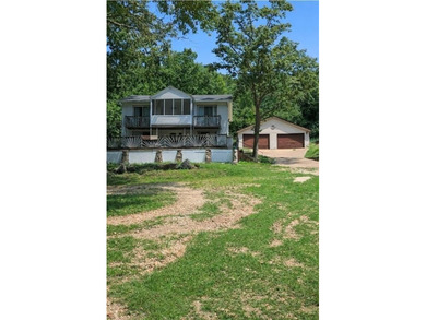 LAKE SEASON IS HERE ~ and this is the waterfront retreat you've - photo 7