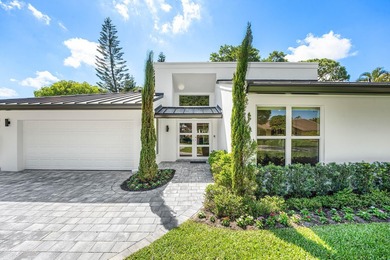 Welcome to 654 W Lakewoode, a beautifully renovated residence - photo 2