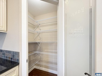 Prepare to be captivated by this stunning property in Agnew - photo 13