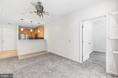 Stunning top-floor 2BR condo with elevator access and serene - photo 21
