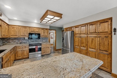 Experience the serenity of mountain living with stunning - photo 23