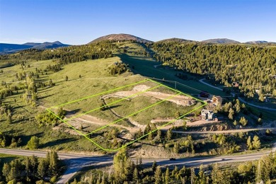 Welcome to your own private retreat. This exceptional 2-acre - photo 3