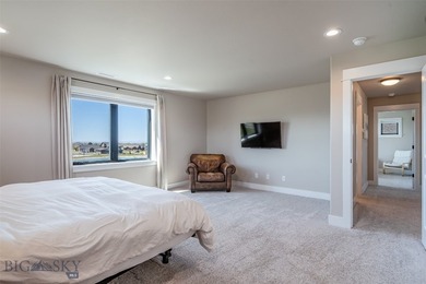Expansive modern farmhouse on the park at White Horse Ranch - photo 36