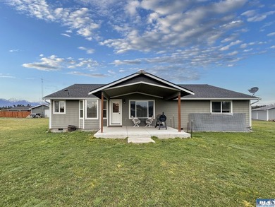 Prepare to be captivated by this stunning property in Agnew - photo 38