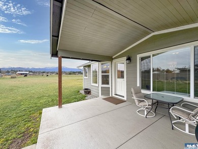 Prepare to be captivated by this stunning property in Agnew - photo 40