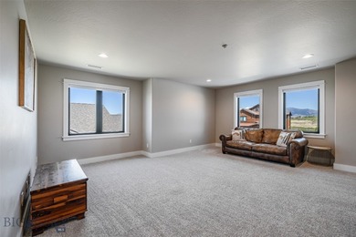 Expansive modern farmhouse on the park at White Horse Ranch - photo 41