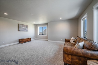 Expansive modern farmhouse on the park at White Horse Ranch - photo 42