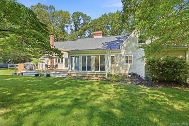 Welcome to this beautifully maintained 4 bedroom, 2 bath - photo 5