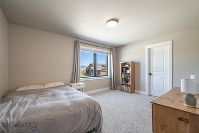 Expansive modern farmhouse on the park at White Horse Ranch - photo 50