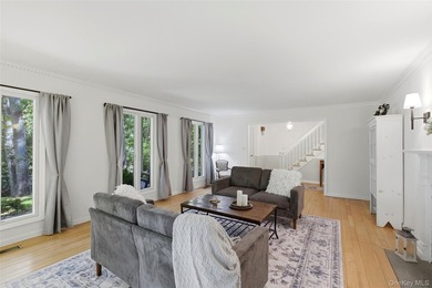 Welcome to this beautifully maintained 4 bedroom, 2 bath - photo 10
