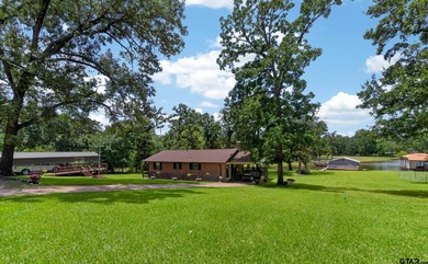 Lake Palestine Waterfront Retreat! Escape to the lake and enjoy - photo 1