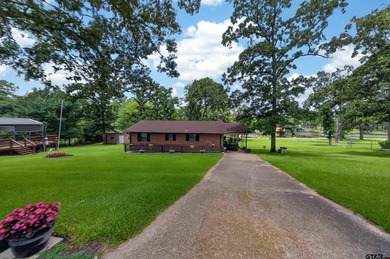 Lake Palestine Waterfront Retreat! Escape to the lake and enjoy - photo 2