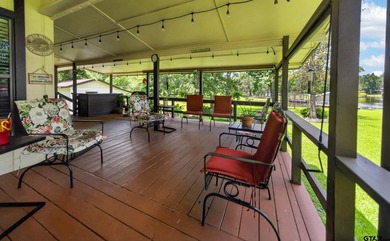 Lake Palestine Waterfront Retreat! Escape to the lake and enjoy - photo 4