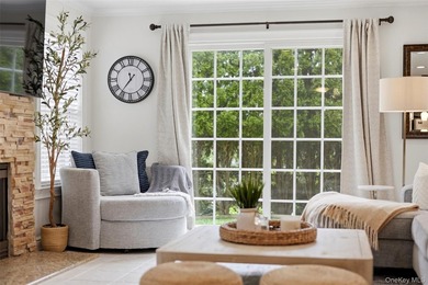 Welcome to 84 Erik Drive, a beautifully updated Devon end unit - photo 4