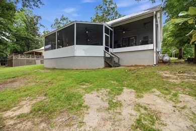 Rare Waterfront Opportunity in Englewood Subdivision! Just - photo 11