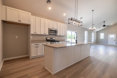 HERITAGE HARBOR 4 BR NORWAY MODEL PERFECT FOR A WEEKEND RETREAT - photo 12