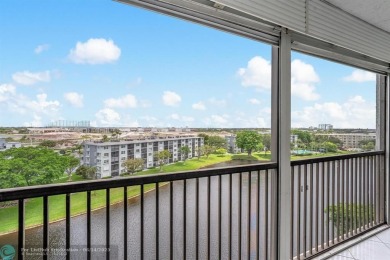 Lake Condo For Sale in Pompano Beach, Florida