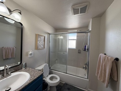Welcome to this charming, turn-key residence on Marina Blvd! - photo 22