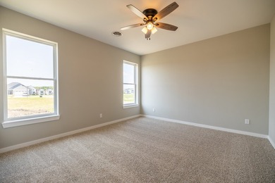 HERITAGE HARBOR 4 BR NORWAY MODEL PERFECT FOR A WEEKEND RETREAT - photo 32