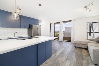Opportunity knocks with this 2-bedroom, 1-bathroom condo in the - photo 1