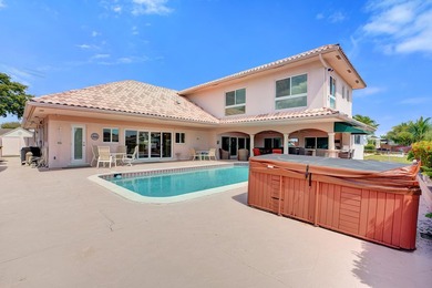 Great combination of excellent square footage (almost 3400 sq - photo 4