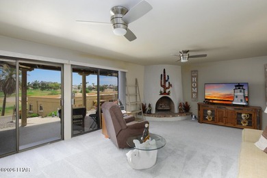 Spacious and beautifully remodeled 2-bedroom, 2-bath townhouse - photo 11