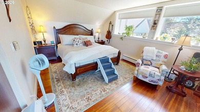 Turn-of-the-Century Charm with Ocean Views & Income - photo 17