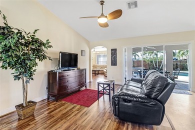 Beautiful 3 bed, 2 bath , 2 car garage home with heated Pool & - photo 10