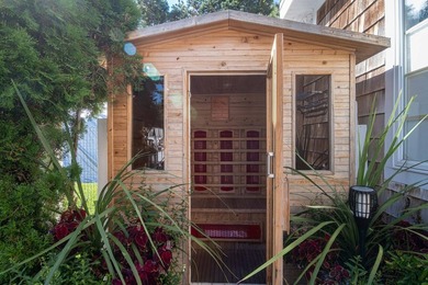 30 Blackwatch Court, Southampton: A revitalized retreat where - photo 34