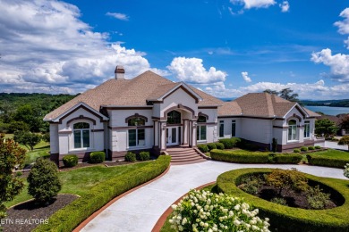 Lake Home For Sale in Vonore, Tennessee
