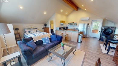 Turn-of-the-Century Charm with Ocean Views & Income - photo 42