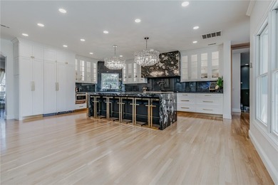 Tucked within the prestigious gated Pinnacle Country Club - photo 7